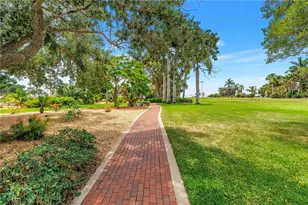 1100 N Shore Dr NE, Saint Petersburg, FL 33701 - Photo 41