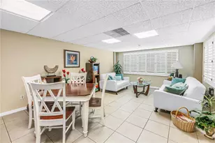 1100 N Shore Dr NE, Saint Petersburg, FL 33701 - Photo 37
