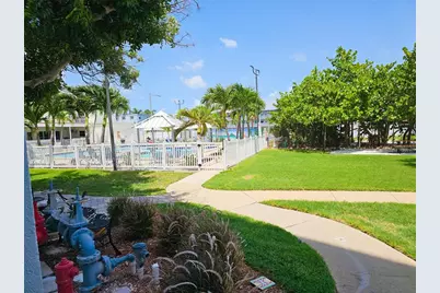 5900 Shore Boulevard S #101, Gulfport, FL 33707 - Photo 13