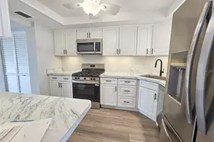 5900 Shore Blvd S, Gulfport, FL 33707 - Photo 3
