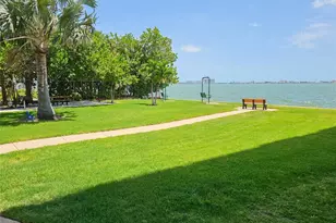 5900 Shore Blvd S, Gulfport, FL 33707 - Photo 15