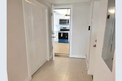 1835 Maryland Avenue NE, Saint Petersburg, FL 33703 - Photo 31