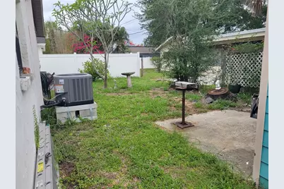 1835 Maryland Avenue NE, Saint Petersburg, FL 33703 - Photo 33
