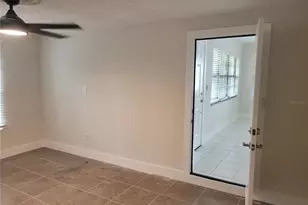 1835 Maryland Ave NE, Saint Petersburg, FL 33703 - Photo 29