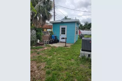 1835 Maryland Avenue NE, Saint Petersburg, FL 33703 - Photo 37