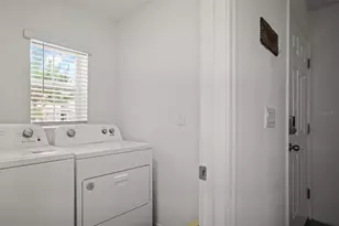 36719 Spanish Rose Dr, Dade City, FL 33525 - Photo 27