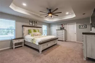 11862 Lake Lucaya Dr, Riverview, FL 33579 - Photo 29