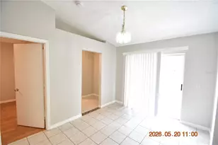 12116 Feldwood Creek Ln, Riverview, FL 33579 - Photo 9