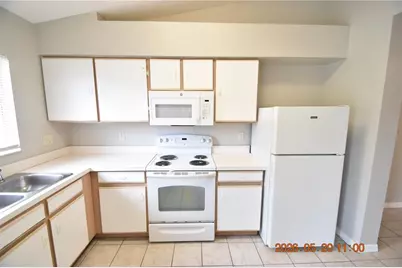 12116 Feldwood Creek Lane, Riverview, FL 33579 - Photo 13