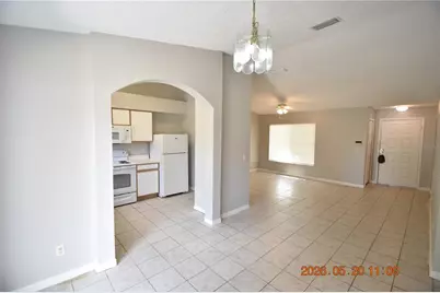 12116 Feldwood Creek Lane, Riverview, FL 33579 - Photo 11