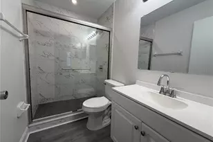 4105 Waterside Island Ct, Tampa, FL 33617 - Photo 13