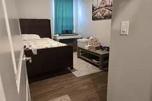 8030 Praise Dr, Tampa, FL 33625 - Photo 9