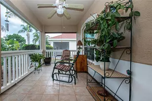1406 Bluewater Dr, Sun City Center, FL 33573 - Photo 9