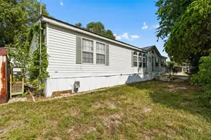 37913 Palmetto Palm Dr, Zephyrhills, FL 33542 - Photo 5