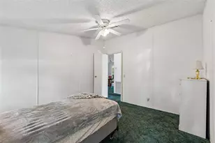 37913 Palmetto Palm Dr, Zephyrhills, FL 33542 - Photo 15