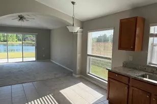 31115 Hannigan Pl, Wesley Chapel, FL 33543 - Photo 5