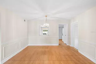 10360 Carrollwood Ln, Tampa, FL 33618 - Photo 23