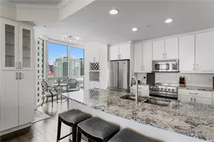 450 Knights Run Ave, Tampa, FL 33602 - Photo 21