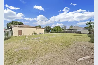 4501 N 42nd Street, Tampa, FL 33610 - Photo 7