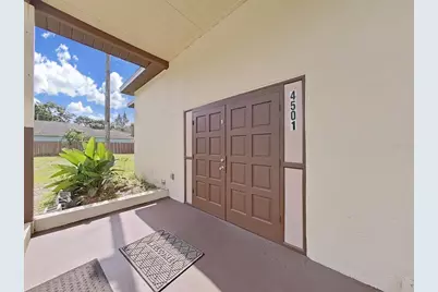 4501 N 42nd Street, Tampa, FL 33610 - Photo 11