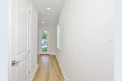 1913 W Beach Street, Tampa, FL 33607 - Photo 3