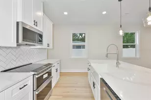 1913 W Beach St, Tampa, FL 33607 - Photo 9
