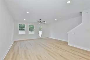 1913 W Beach St, Tampa, FL 33607 - Photo 11