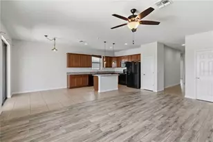 8804 Hinsdale Heights Dr, Polk City, FL 33868 - Photo 7