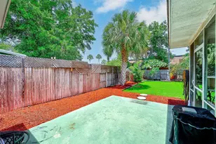 14079 Victoria Rd, Largo, FL 33774 - Photo 31
