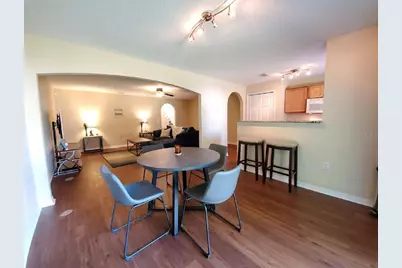 9870 Ashburn Lake Drive, Tampa, FL 33610 - Photo 5