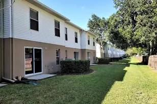 9870 Ashburn Lake Dr, Tampa, FL 33610 - Photo 21
