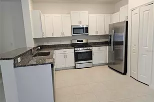 8309 Crescent Oaks Dr, New Port Richey, FL 34655 - Photo 5