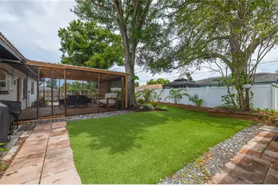 5271 35th Avenue N, Saint Petersburg, FL 33710 - Photo 25