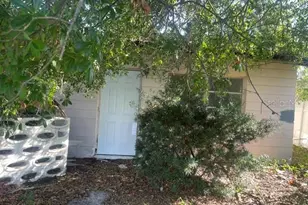 547 75th Ave N, Saint Petersburg, FL 33702 - Photo 7