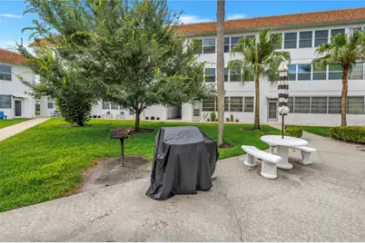 5729 13th Avenue N #102D, Saint Petersburg, FL 33710 - Photo 33