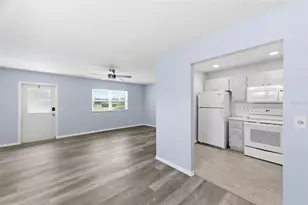 1801 Bedford Terrace, Sun City Center, FL 33573 - Photo 9