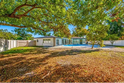 1932 Oro Court, Clearwater, FL 33764 - Photo 5