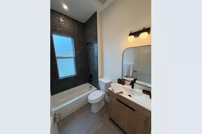 6710 N 17 Street, Tampa, FL 33610 - Photo 21