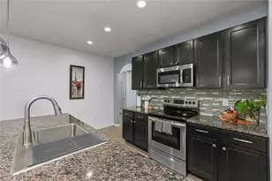 10607 Park Meadowbrooke Dr, Riverview, FL 33578 - Photo 7