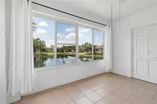 10344 Carrollwood Ln, Tampa, FL 33618 - Photo 21
