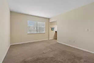 10344 Carrollwood Ln, Tampa, FL 33618 - Photo 25