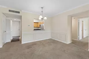 10344 Carrollwood Ln, Tampa, FL 33618 - Photo 23