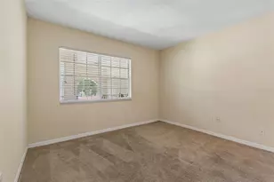 10344 Carrollwood Ln, Tampa, FL 33618 - Photo 31