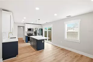3610 28th St N, Saint Petersburg, FL 33713 - Photo 5