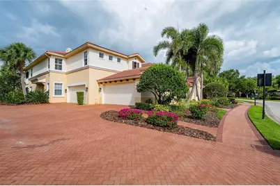 9453 NE Discovery Terrace #201C, Bradenton, FL 34212 - Photo 1