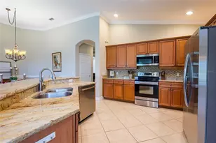 9453 NE Discovery Terrace, Bradenton, FL 34212 - Photo 3