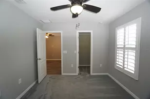 7303 S Shamrock Rd, Tampa, FL 33616 - Photo 17
