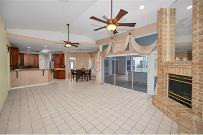 2714 Resnik Circle W, Palm Harbor, FL 34683 - Photo 17