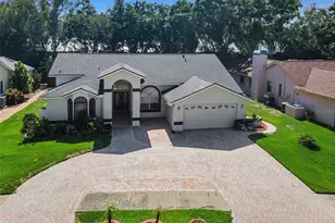 2714 Resnik Cir W, Palm Harbor, FL 34683 - Photo 49
