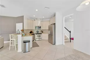 8307 Manor Club Cir, Tampa, FL 33647 - Photo 5